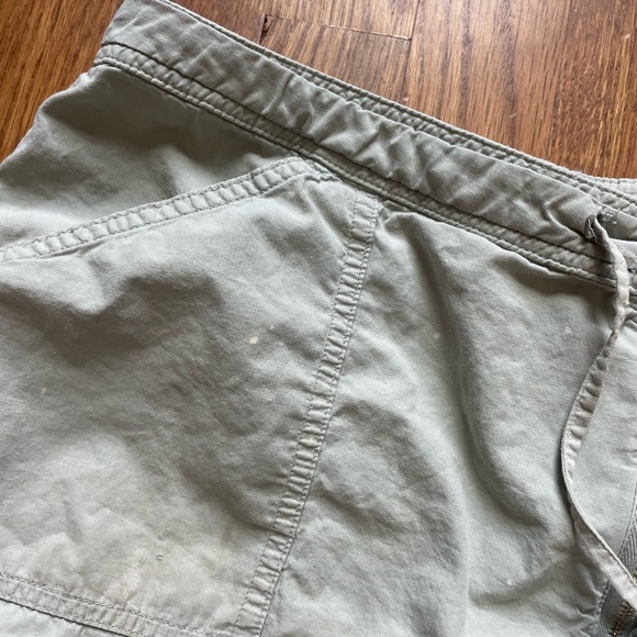 Fresh Produce Light Gray Garment - Picture 2 of 5